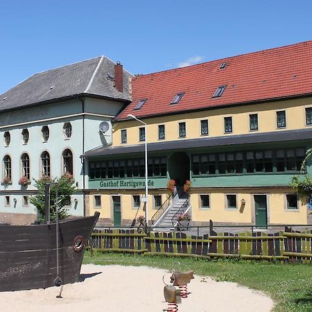 Gasthof Hertigswalde Зебниц Экстерьер фото